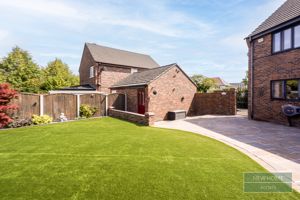 Photo 24- click for photo gallery